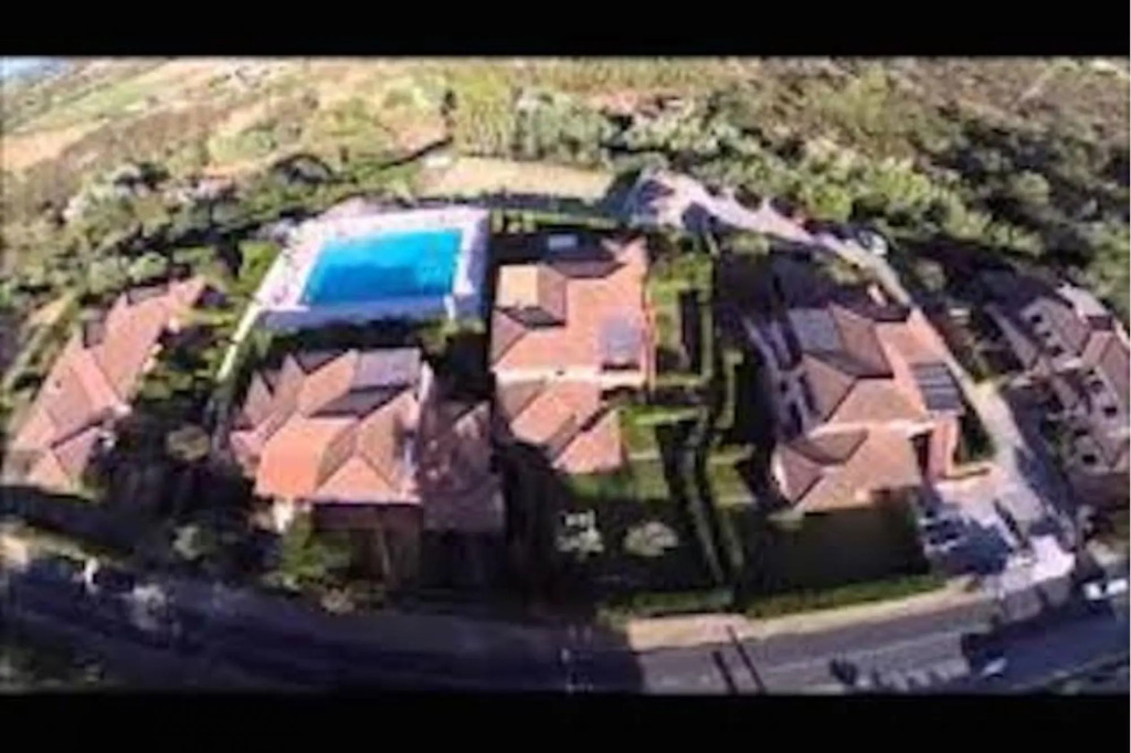 Residence with swimming pool Bilo on the second floor with air conditioning.-Giulia Bilo 25