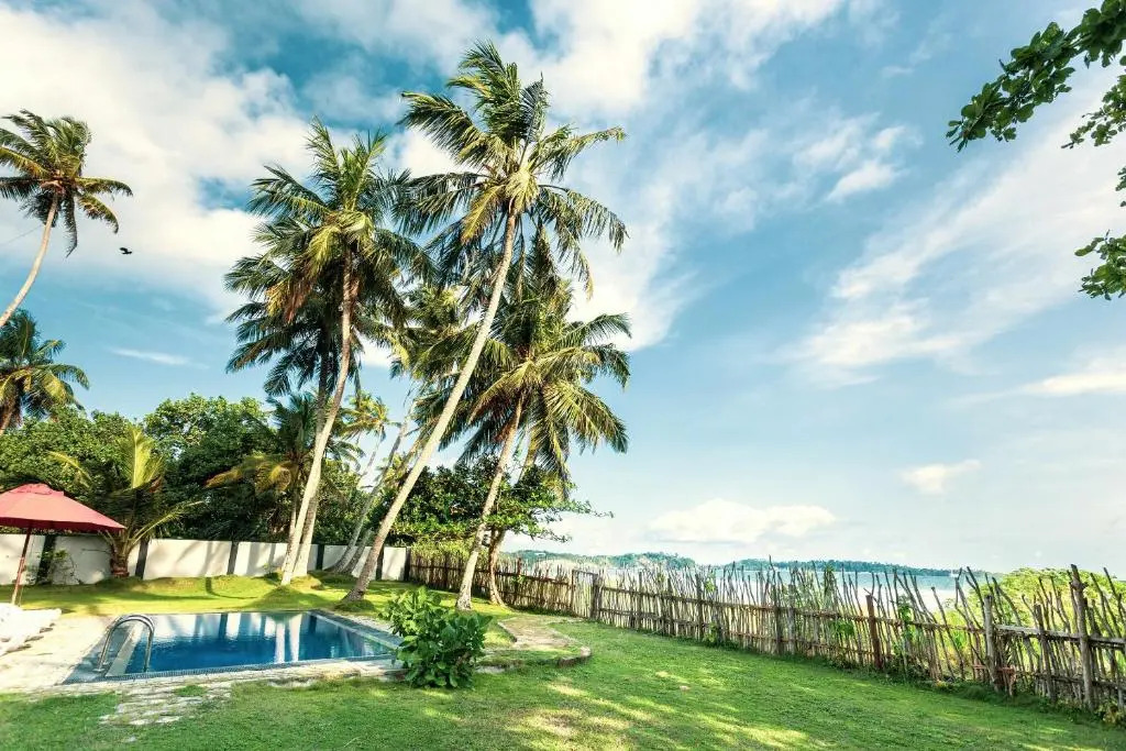 360 Surf Weligama Bay