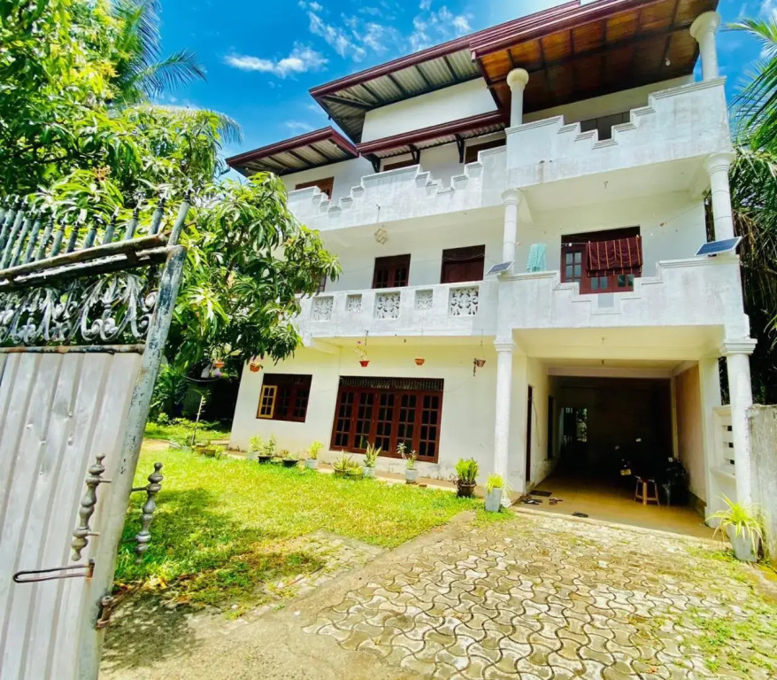 Hamba Hostel for Safari