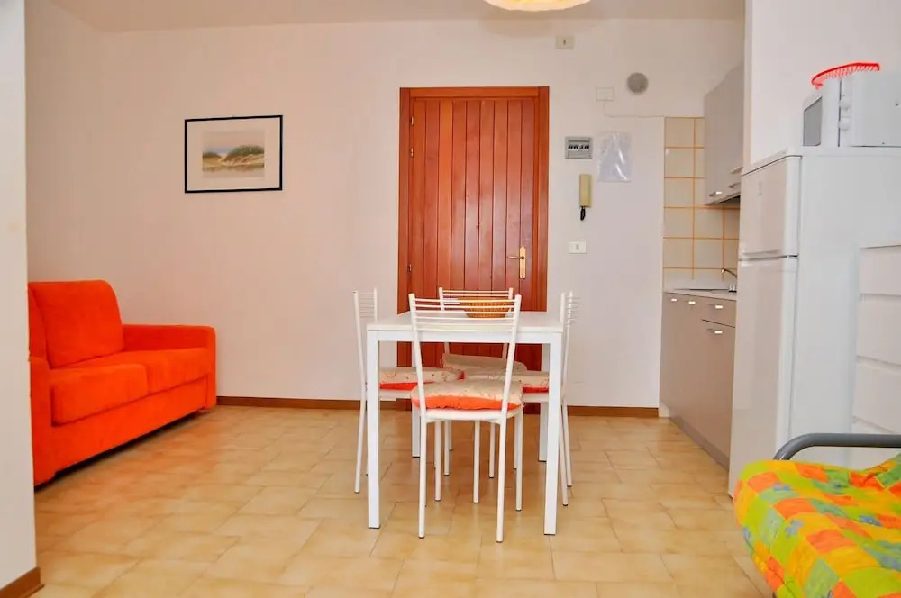 Relaxing Studio Apartment With sea View