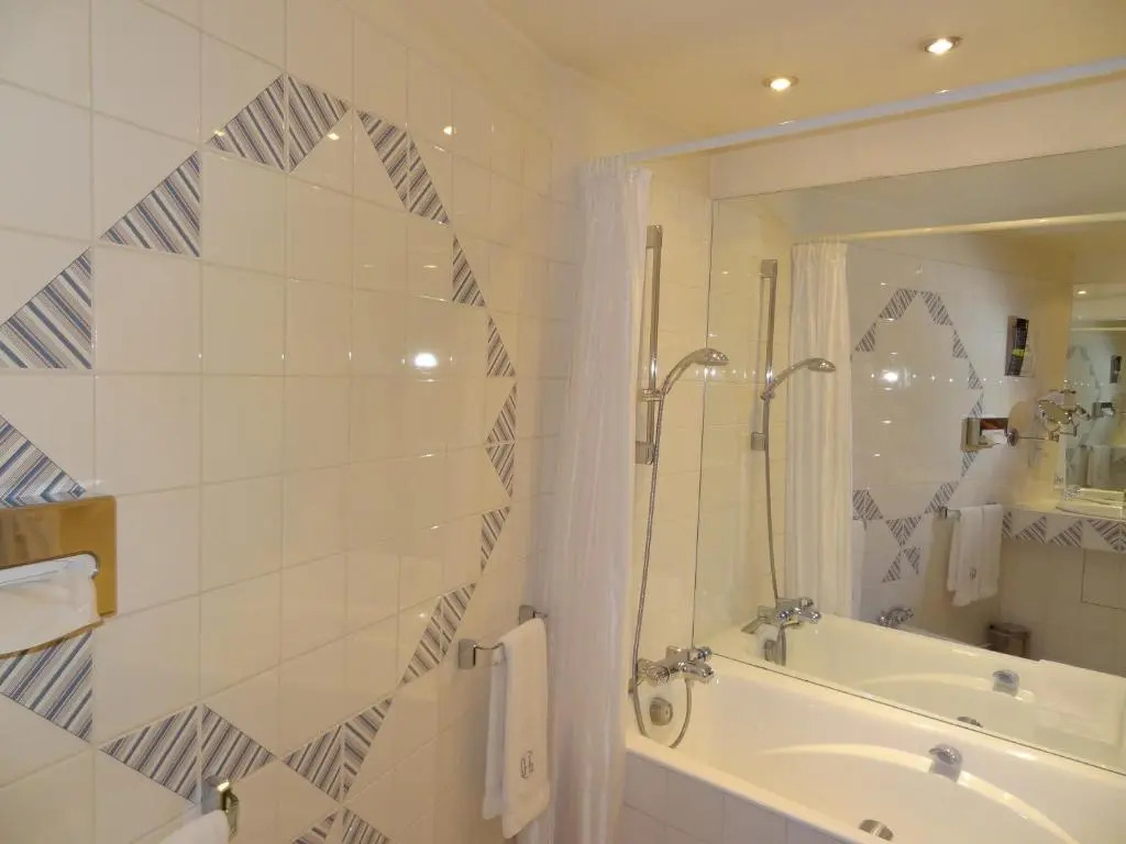 Demeures & Châteaux - Hôtel Greuze & Spa Tournus