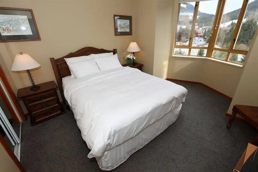 Whistler Cascade Lodge