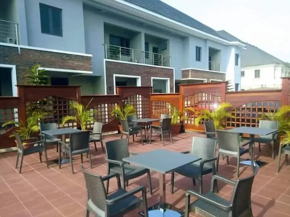 D'Stolz Villa and Hospitality