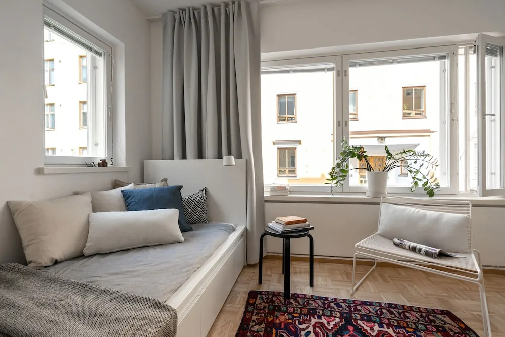 Roost Jaakarinkatu 8