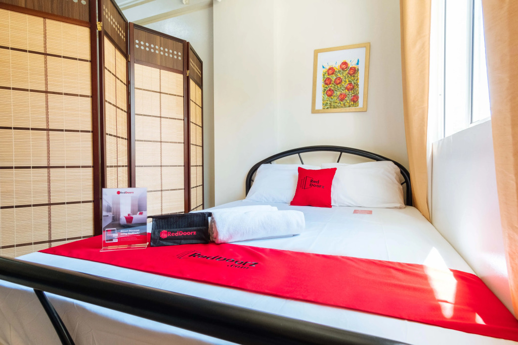 RedDoorz at Kassel Residences Parañaque