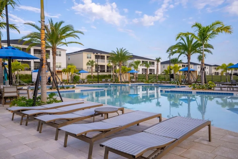 Beautiful Spacious 3-bed Condo Champions Gate