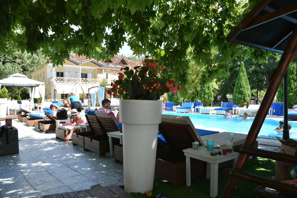 Krikonis Hotel