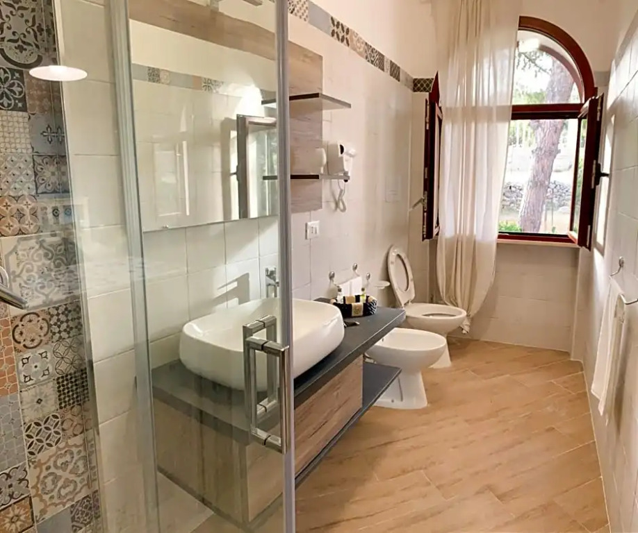 Gli Archi sul Mare