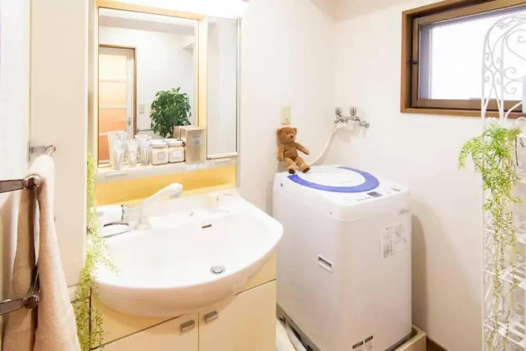 HARMONIA東京堀切 5名定員90平米の広いCondominium