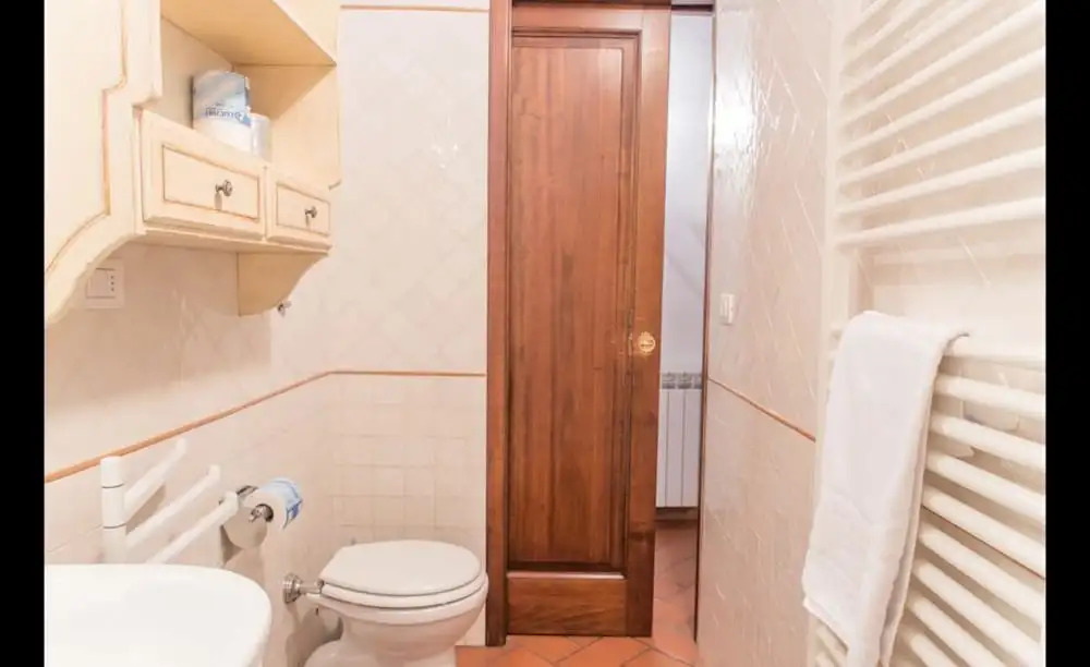 Rosa Apartment