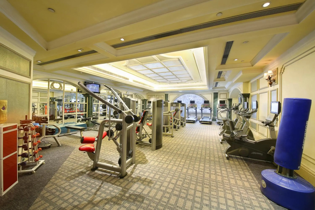 Отель Legendale Hotel Beijing
