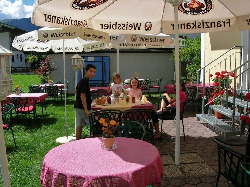 Hotel Alpenhof