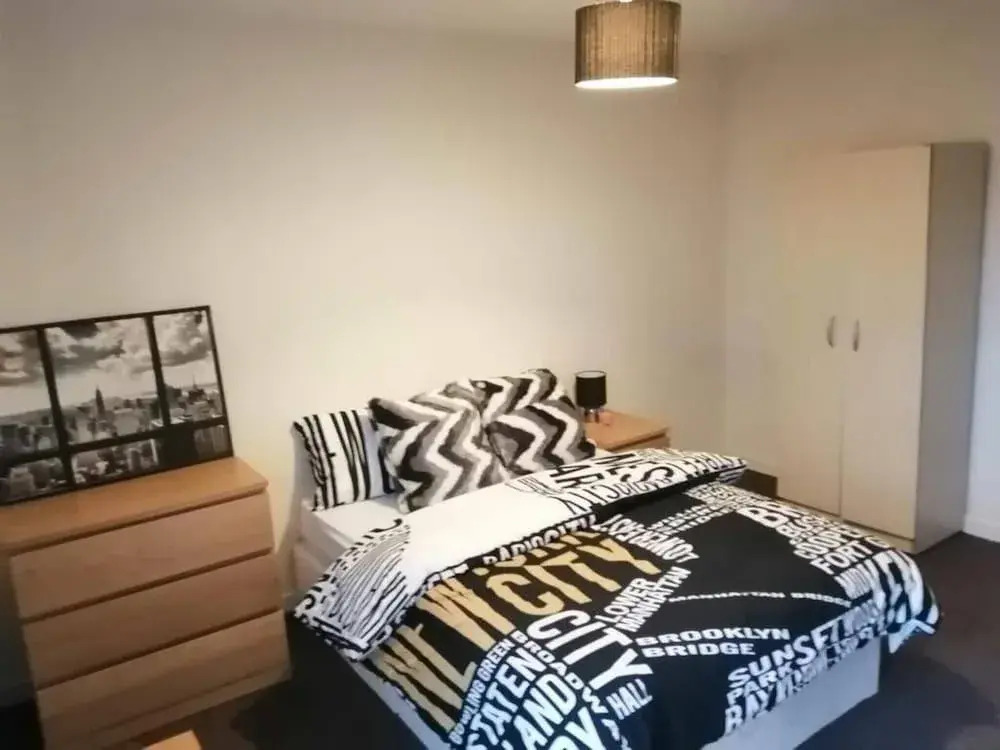 Stunning 4-Bed House in London