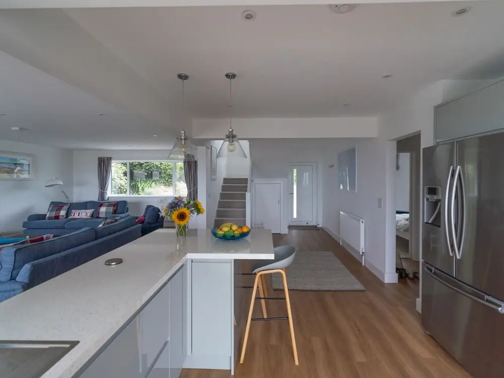 Two Hoots