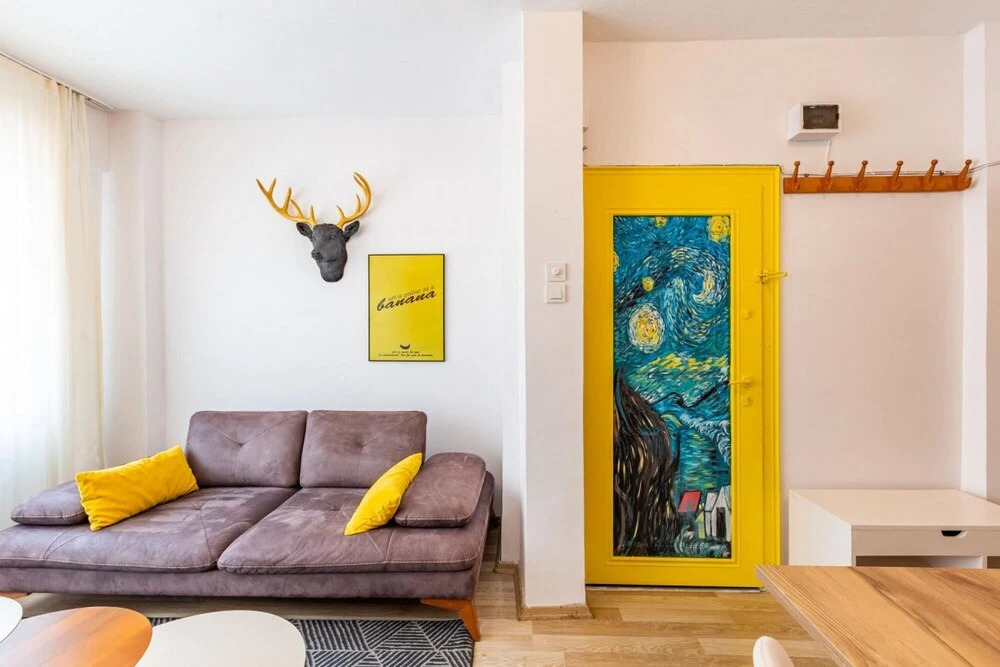 Central and Vibrant Flat in Besiktas
