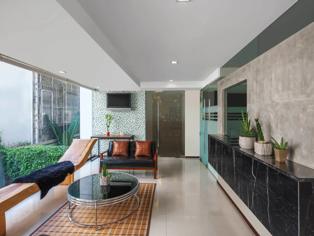 Silom Lofts