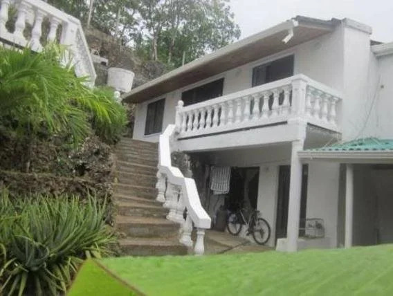 The Rock House Eco