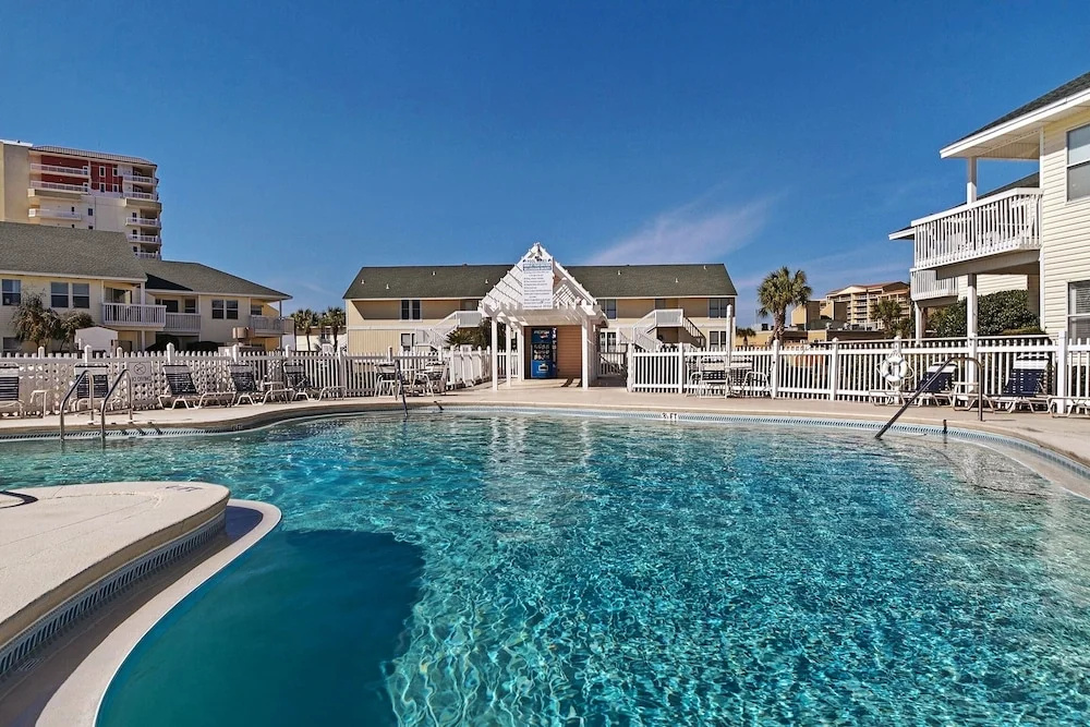 Sandpiper Cove 1157 2 Bedroom Condo by RedAwning