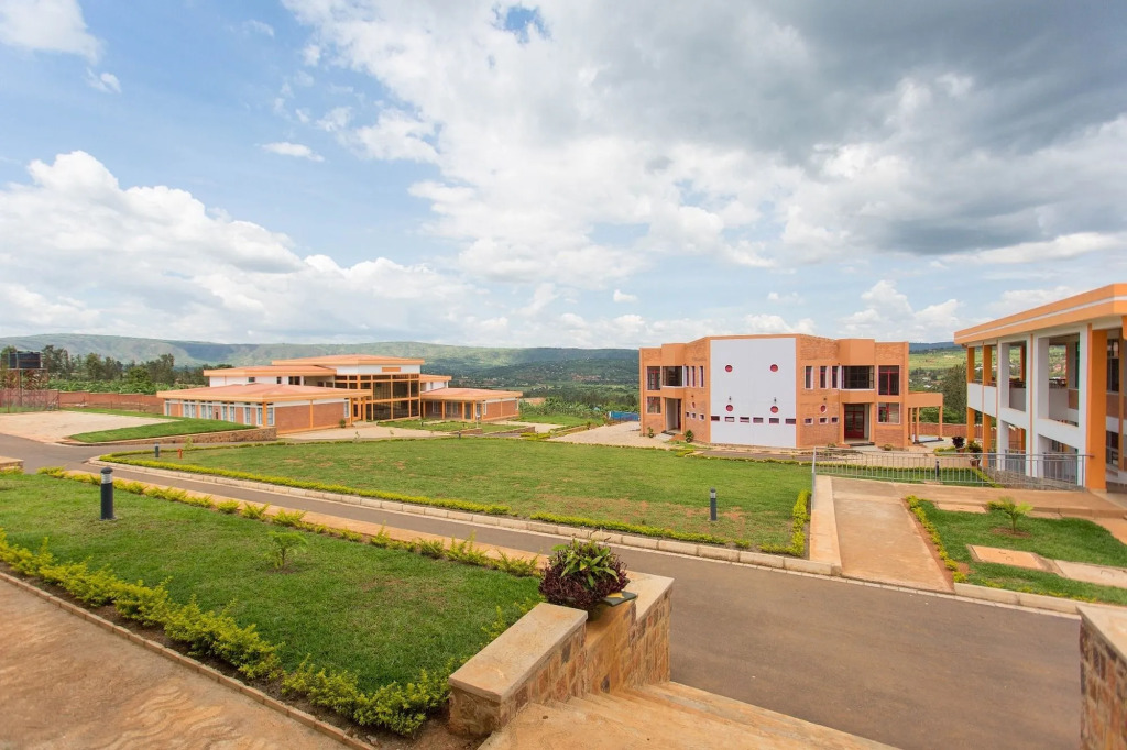 Cenetra Hotel