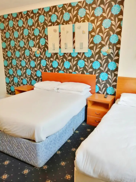 Bourne Hall Hotel