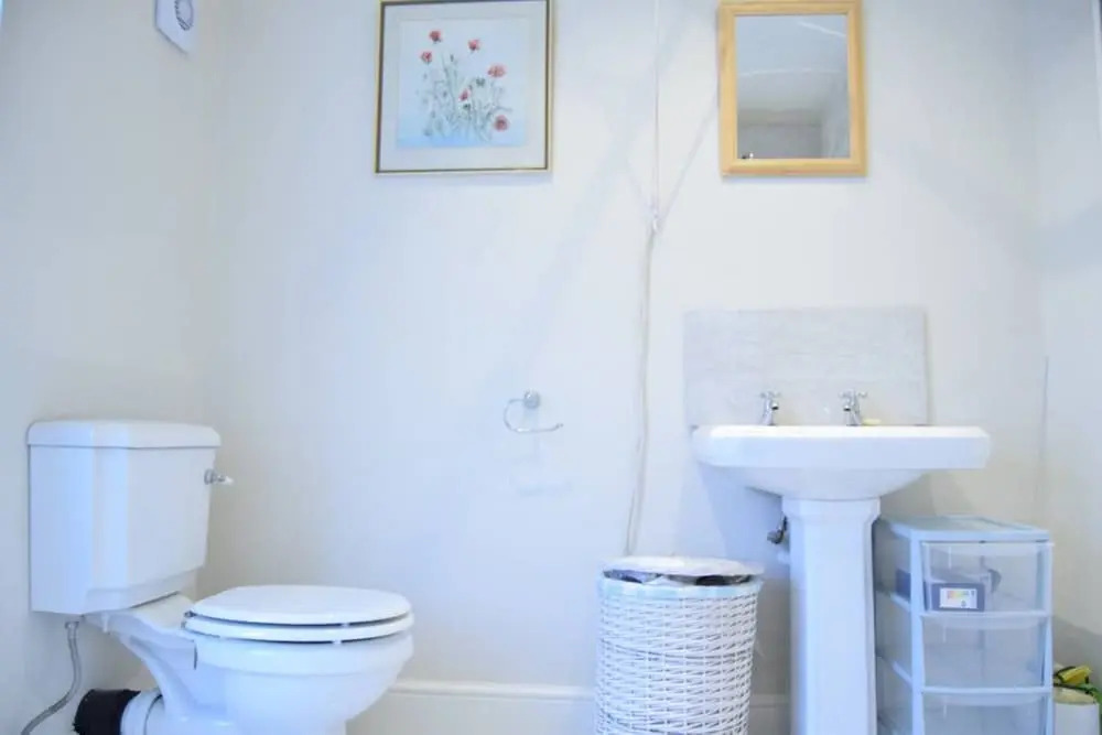 Stunning 4 Bedroom House in West London