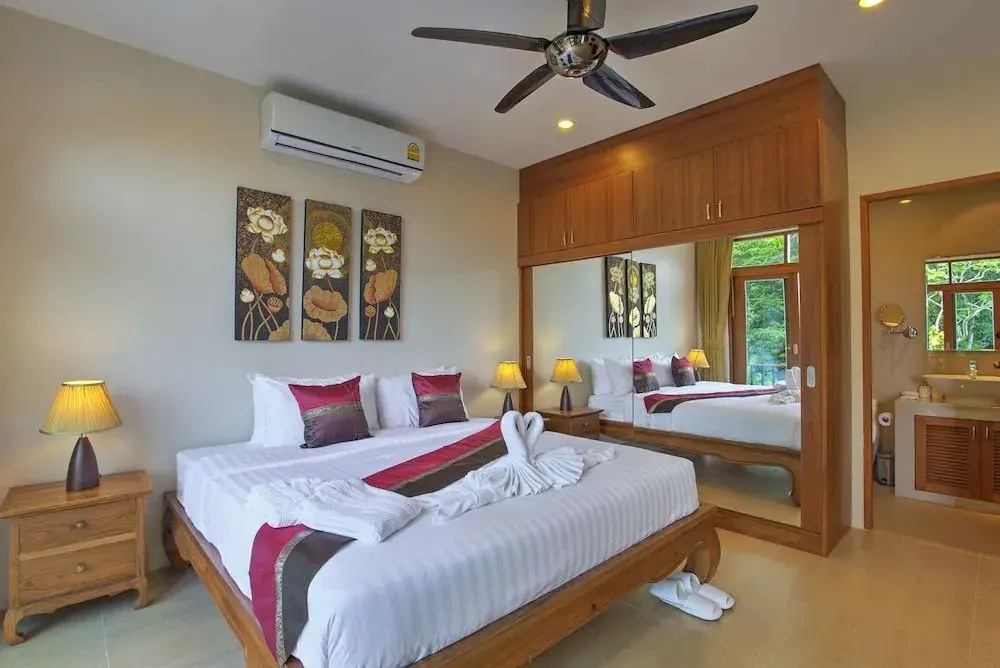 Patong Hill Estate 8