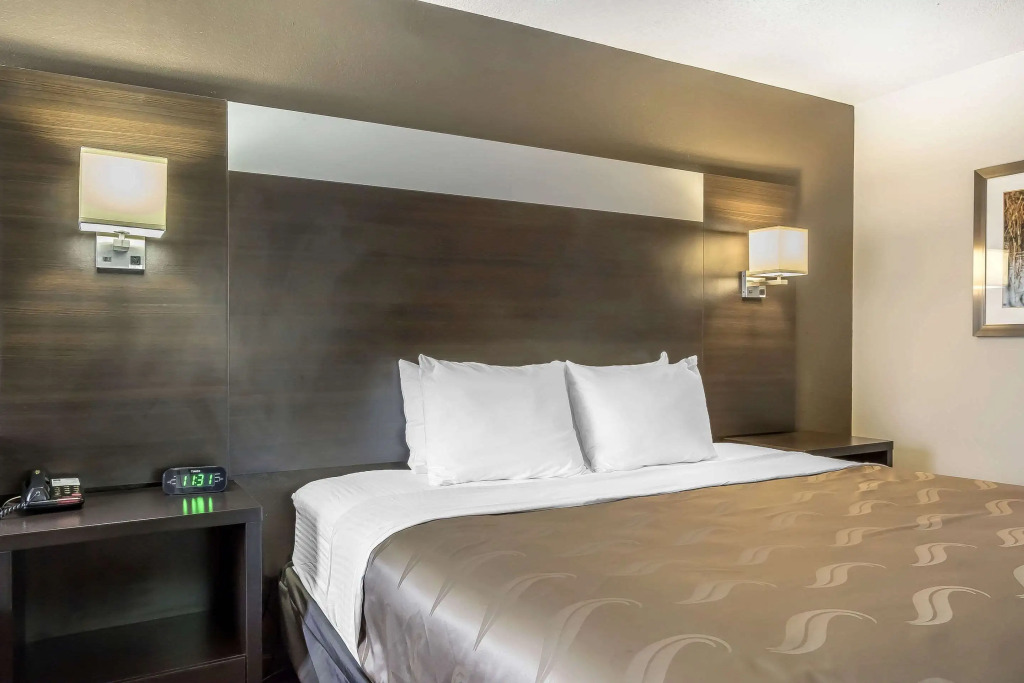 Quality Inn & Suites Stuttgart North