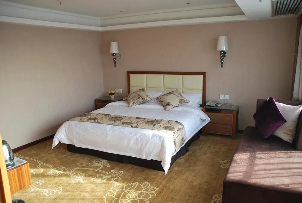 Sunflower Hotel