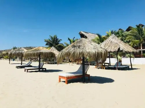 Blue Point Hotel