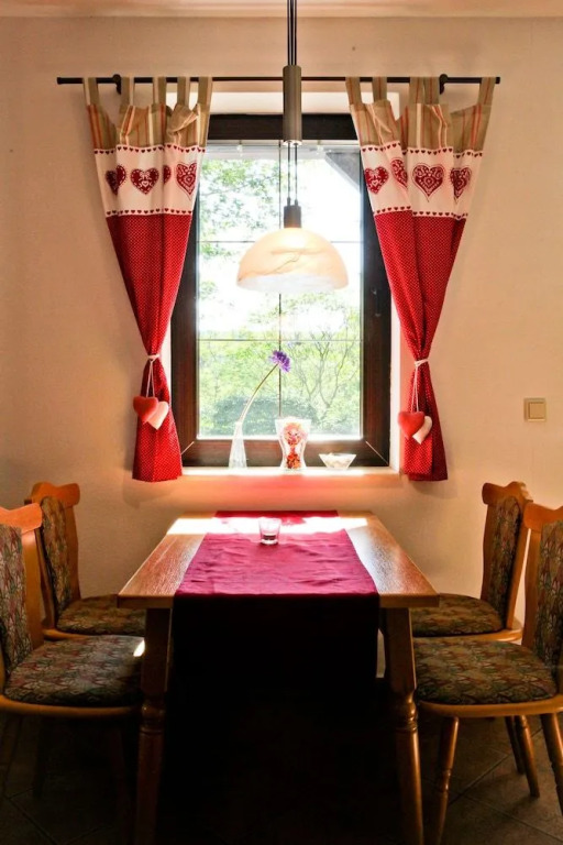 Pension & Ferienwohnung Oberhof 810 M