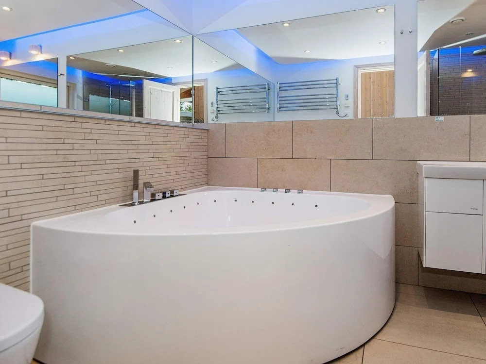 Vibrant Holiday Home in Ebeltoft With Whirlpool