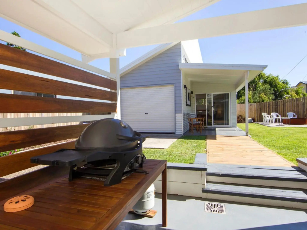 Spinnaker I Family Getaway I 2mins Walk to Beach