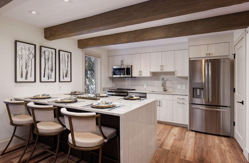 Chateau Eau Claire Unit 13