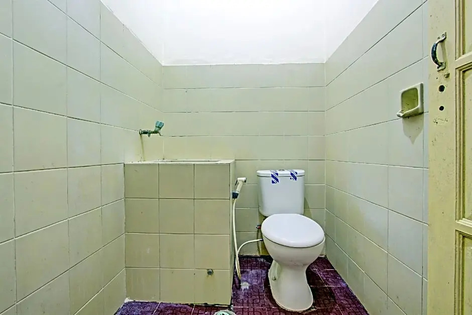 OYO 92884 Agustha Homestay