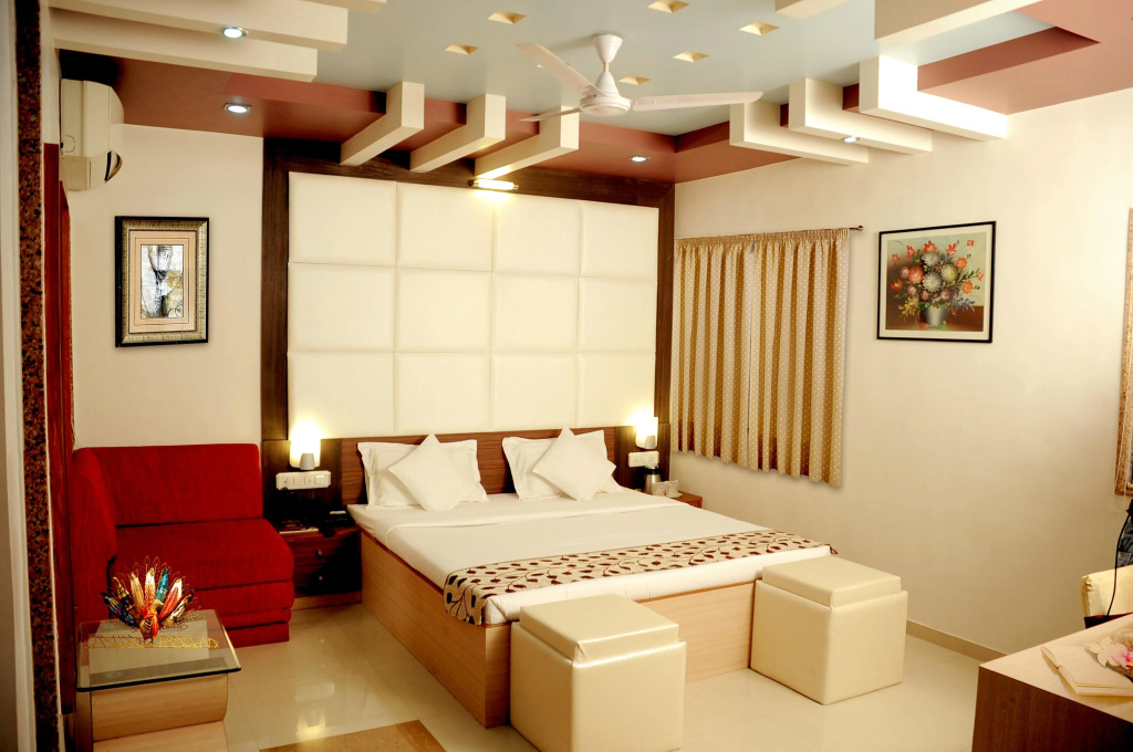 Silver Sand Hotel