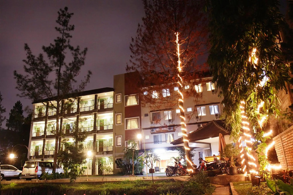 Hotel Lotus Bandung