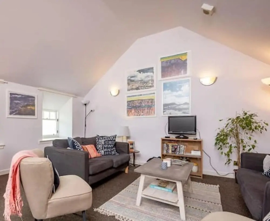 Central St Andrews Loft Apartment