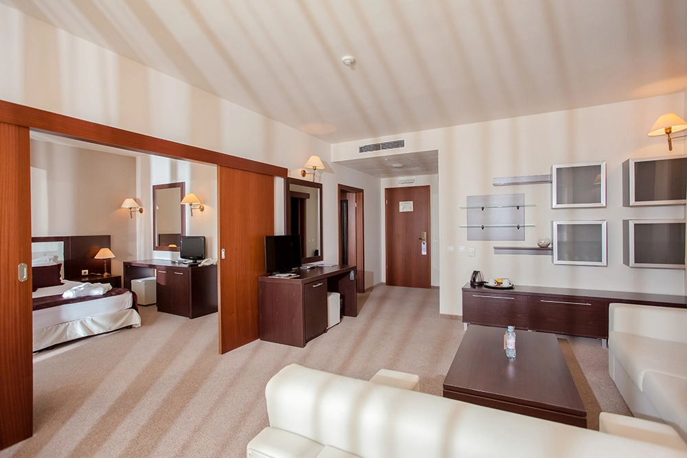 Saint Thomas Hotel