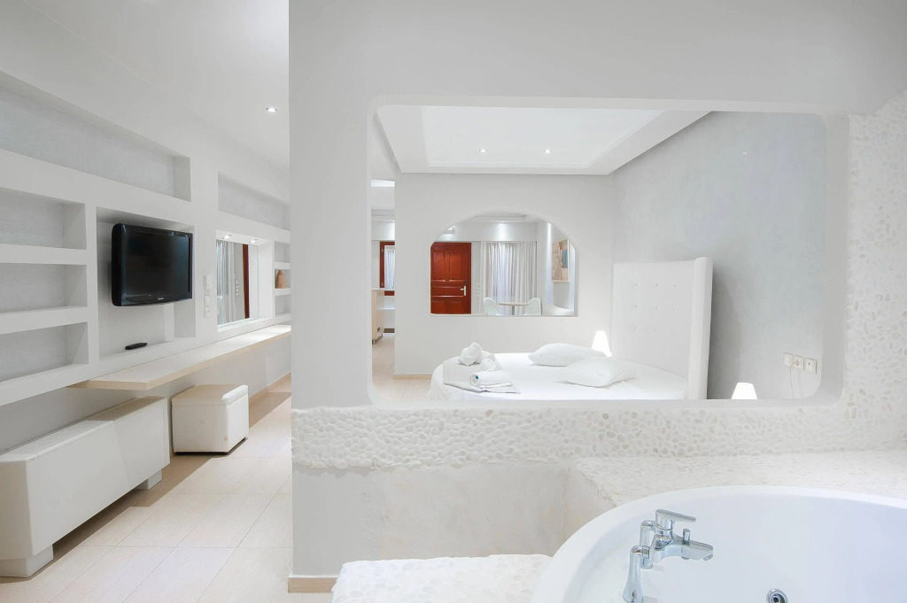 Splendour Hotel and Suites