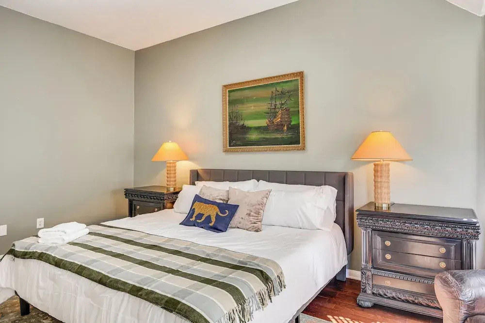 Bryan Home: Close to Campus & Kyle Field