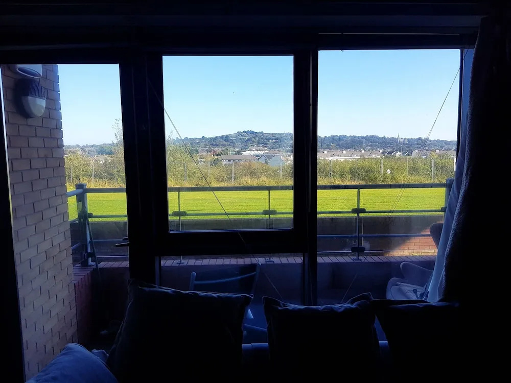 South Dublin 1 Bed Apartment