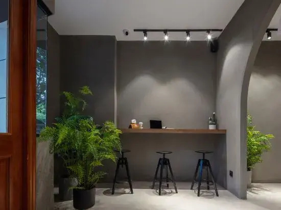 Iforest Hostel (Jing'an Temple Metro Station)