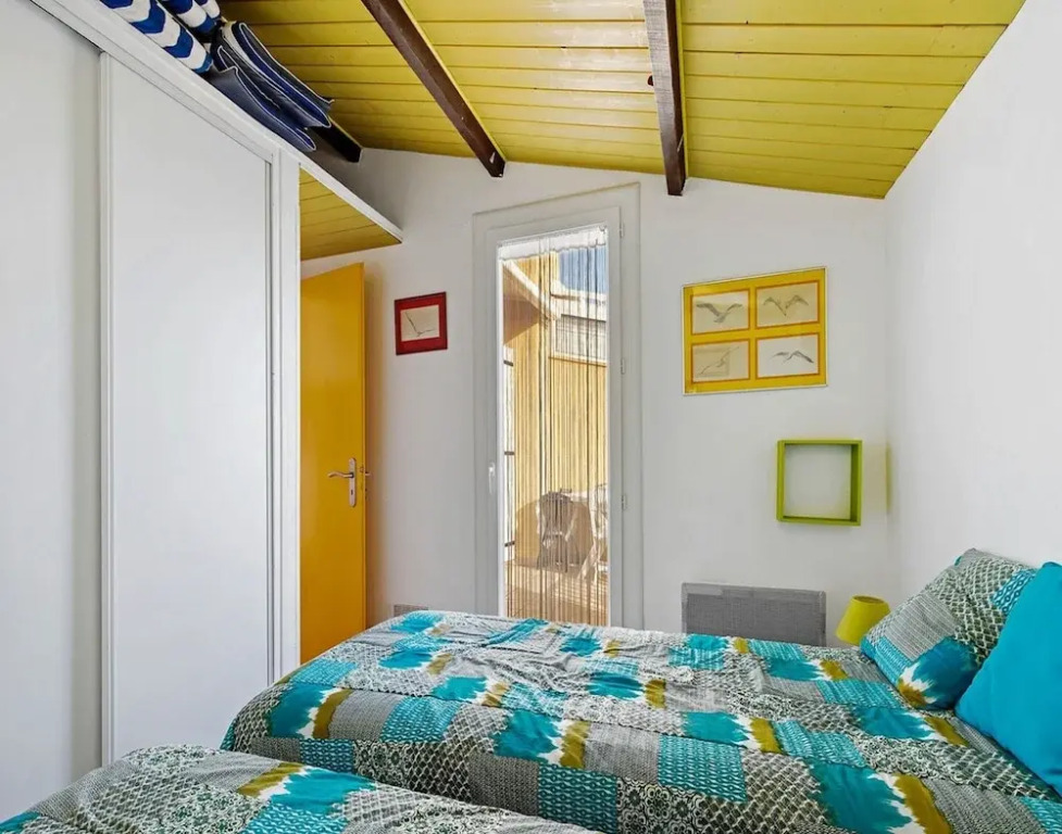 Stylish 2-bedroom Retreat in Agde