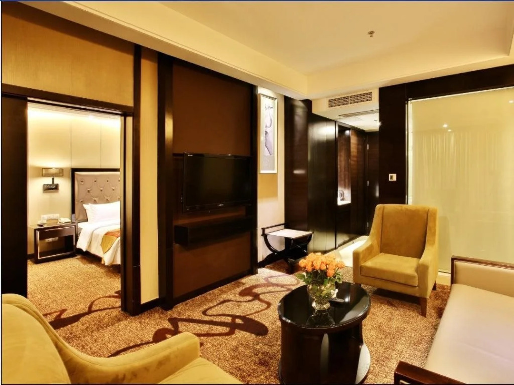 Minshan Yuanlin Grand Hotel