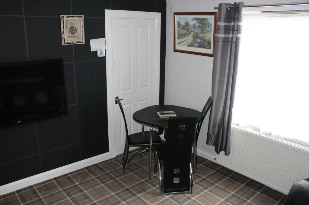 Pitfaranne Guest House