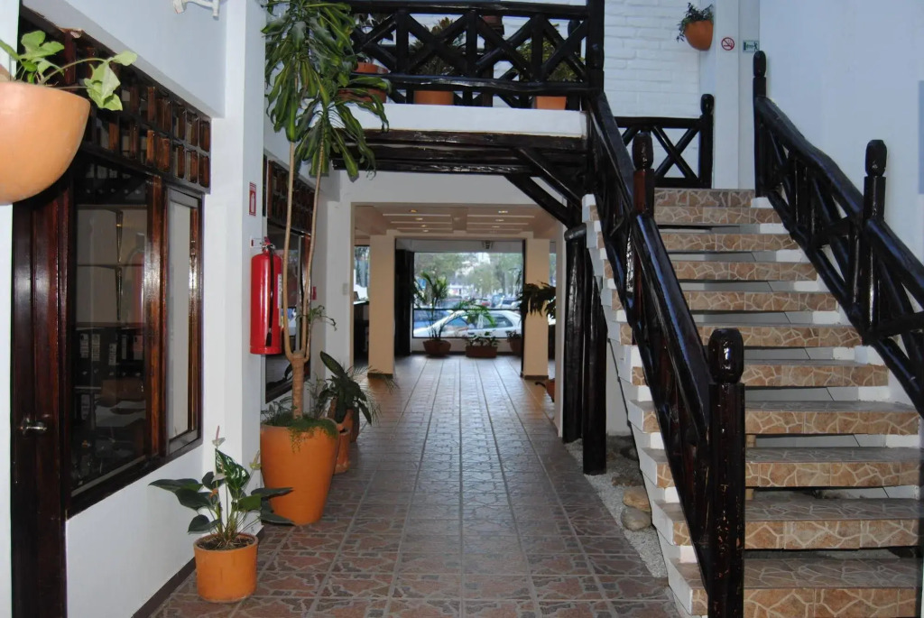 Hotel Fuente de Piedra II
