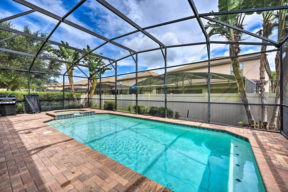 Kissimmee Retreat With Private Pool & Spa