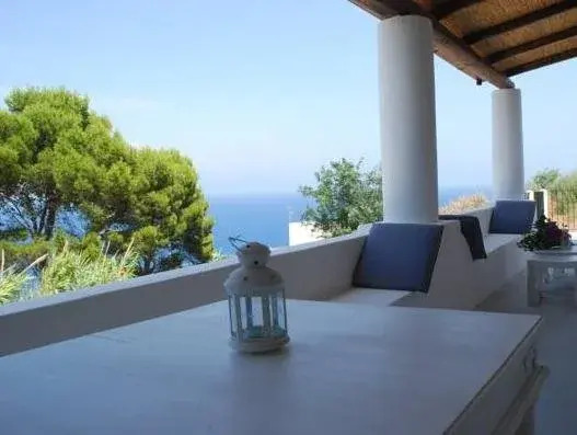 Salina Relais Rooms & Suite
