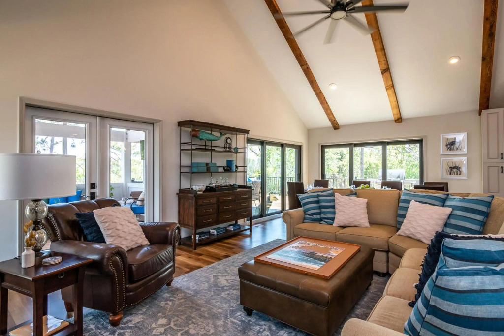 Farmhouse at Turtle Creek by Oak Island Accommodations