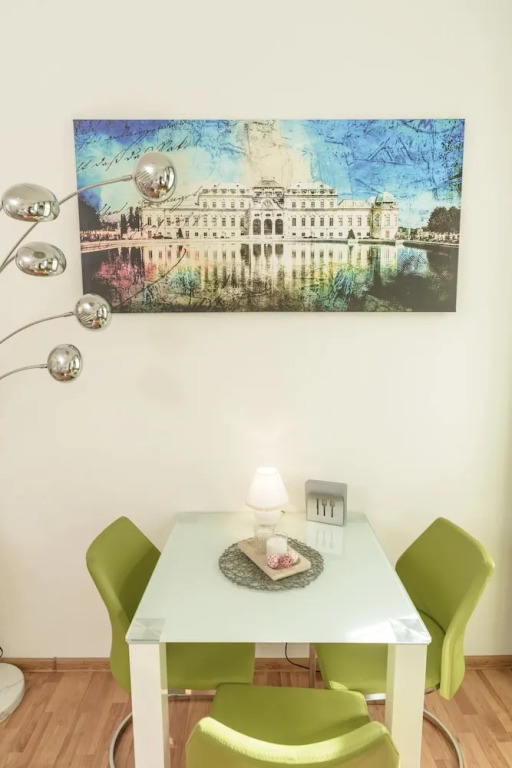 Koppstrasse by Welcome2Vienna